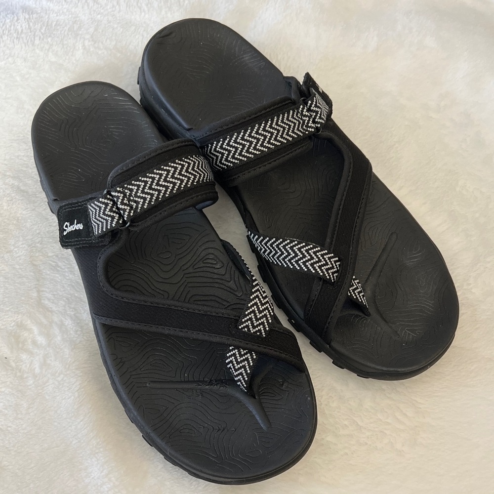 Skechers Black Sandals with White Pattern Straps